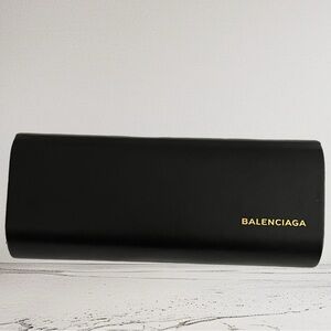 Balenciaga  sunglasses case with Cloth